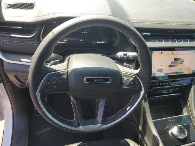 new 2026 Jeep Grand Cherokee car, priced at $44,575