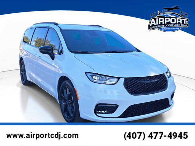 new 2026 Chrysler Pacifica car, priced at $37,896