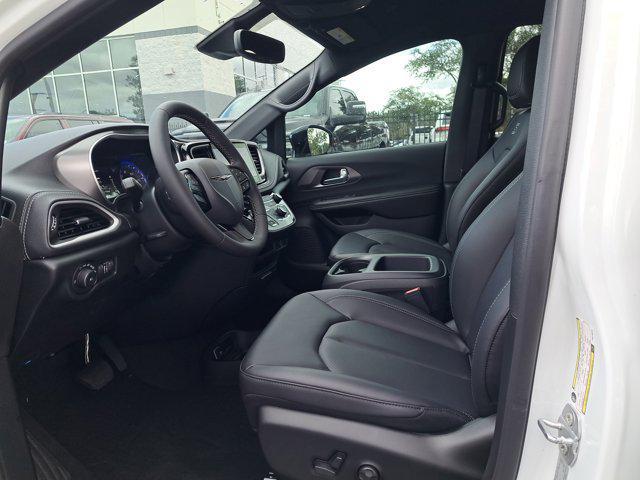 new 2026 Chrysler Pacifica car, priced at $37,346