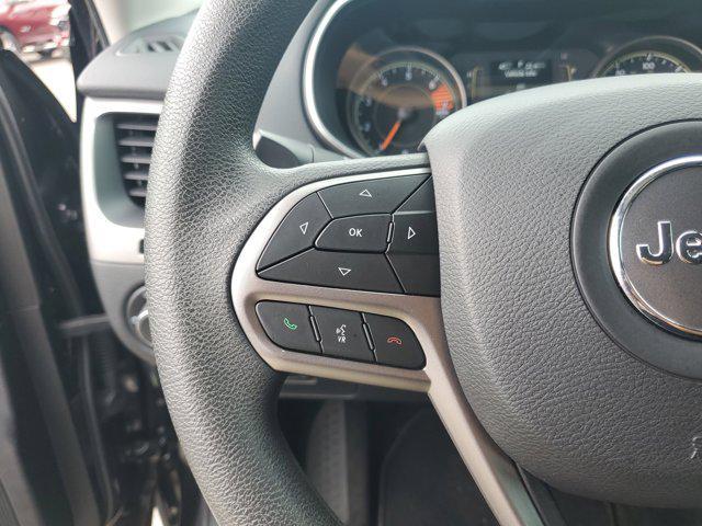 used 2021 Jeep Cherokee car, priced at $13,799