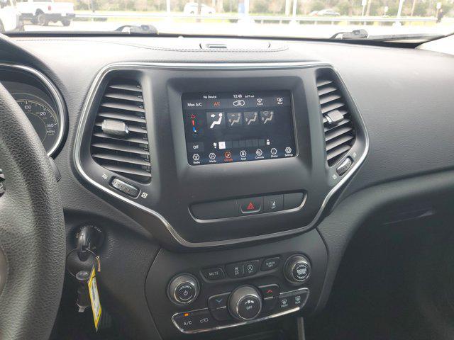 used 2021 Jeep Cherokee car, priced at $13,799