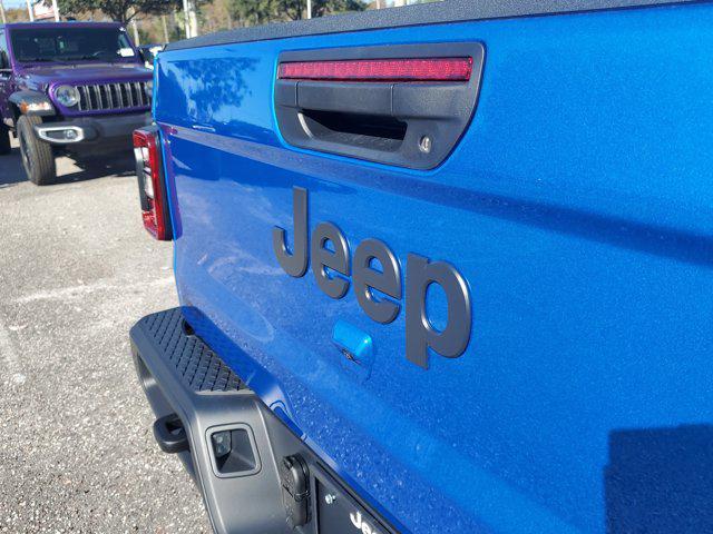 new 2026 Jeep Gladiator car, priced at $39,864