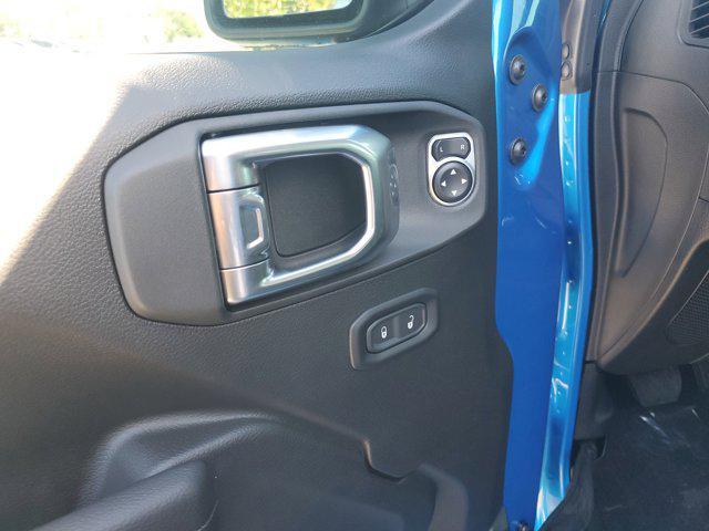 new 2026 Jeep Gladiator car, priced at $40,164