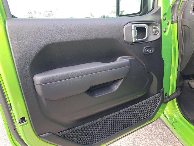 new 2026 Jeep Gladiator car, priced at $42,364