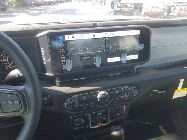 new 2026 Jeep Gladiator car, priced at $33,838