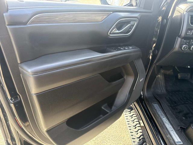 used 2023 Chevrolet Suburban car, priced at $49,990