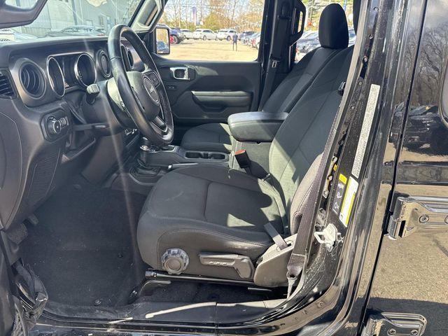 used 2022 Jeep Wrangler Unlimited car, priced at $26,810