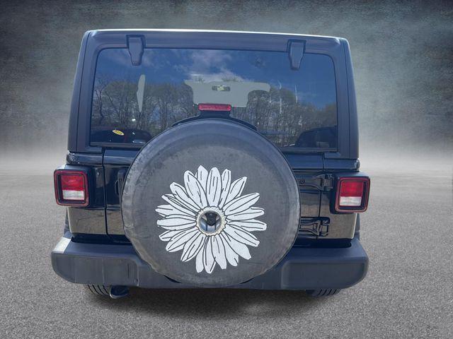 used 2022 Jeep Wrangler Unlimited car, priced at $26,810