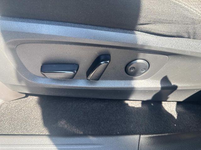 used 2022 Nissan Pathfinder car, priced at $20,620