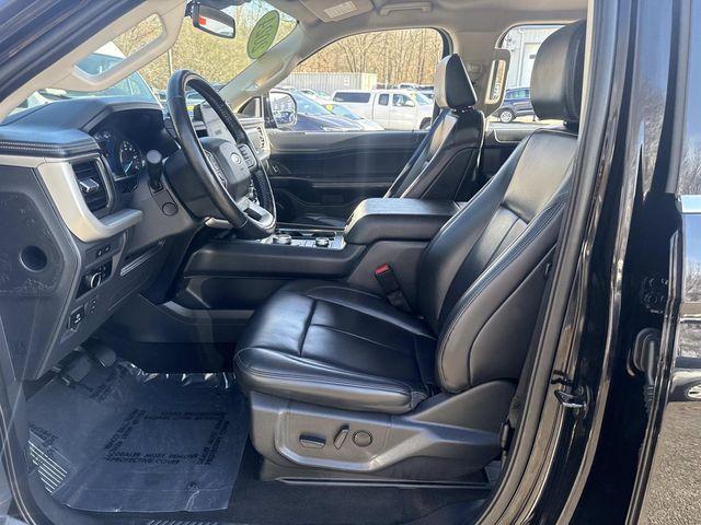 used 2024 Ford Expedition car, priced at $38,300