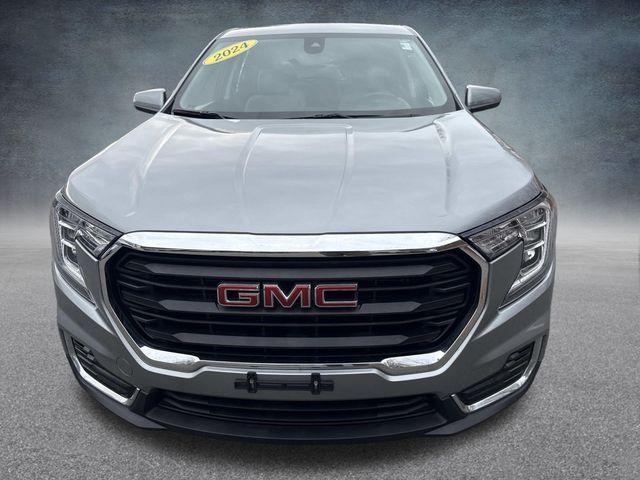 used 2024 GMC Terrain car, priced at $19,550