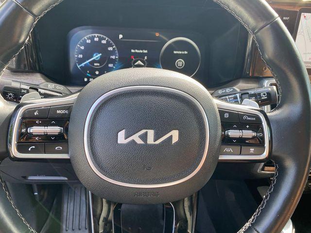 used 2022 Kia Sorento car, priced at $25,990