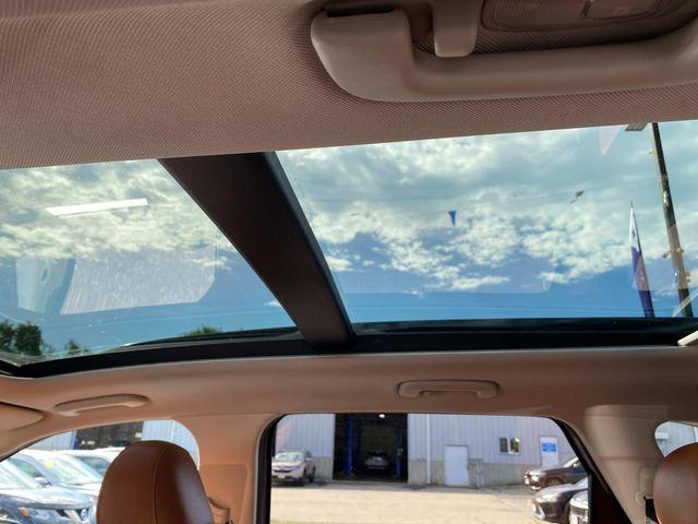 used 2022 Kia Sorento car, priced at $25,990