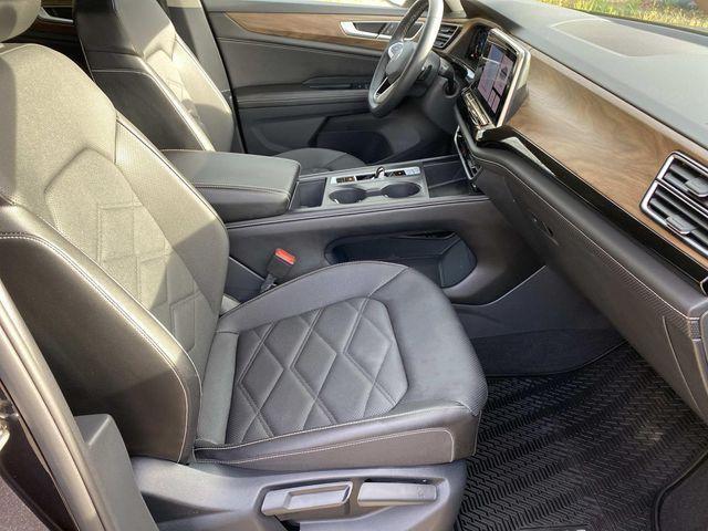 used 2024 Volkswagen Atlas car, priced at $29,260