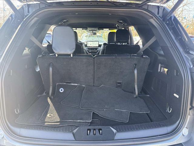 used 2025 Ford Explorer car, priced at $37,495