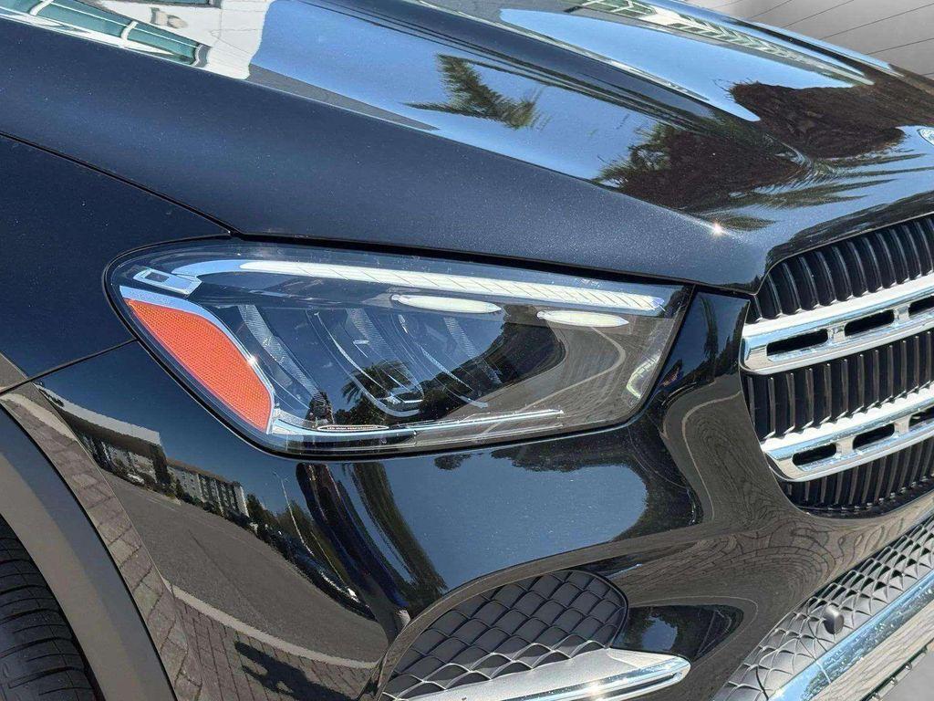 used 2025 Mercedes-Benz GLE 450 car, priced at $71,500