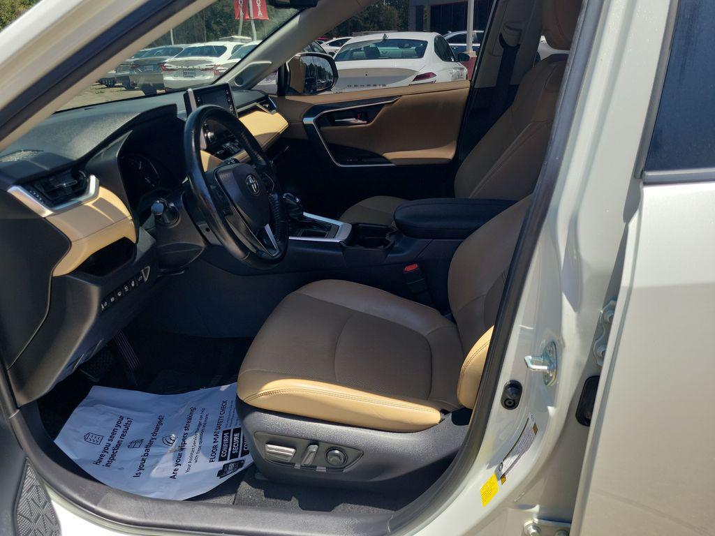 used 2019 Toyota RAV4 car, priced at $27,354