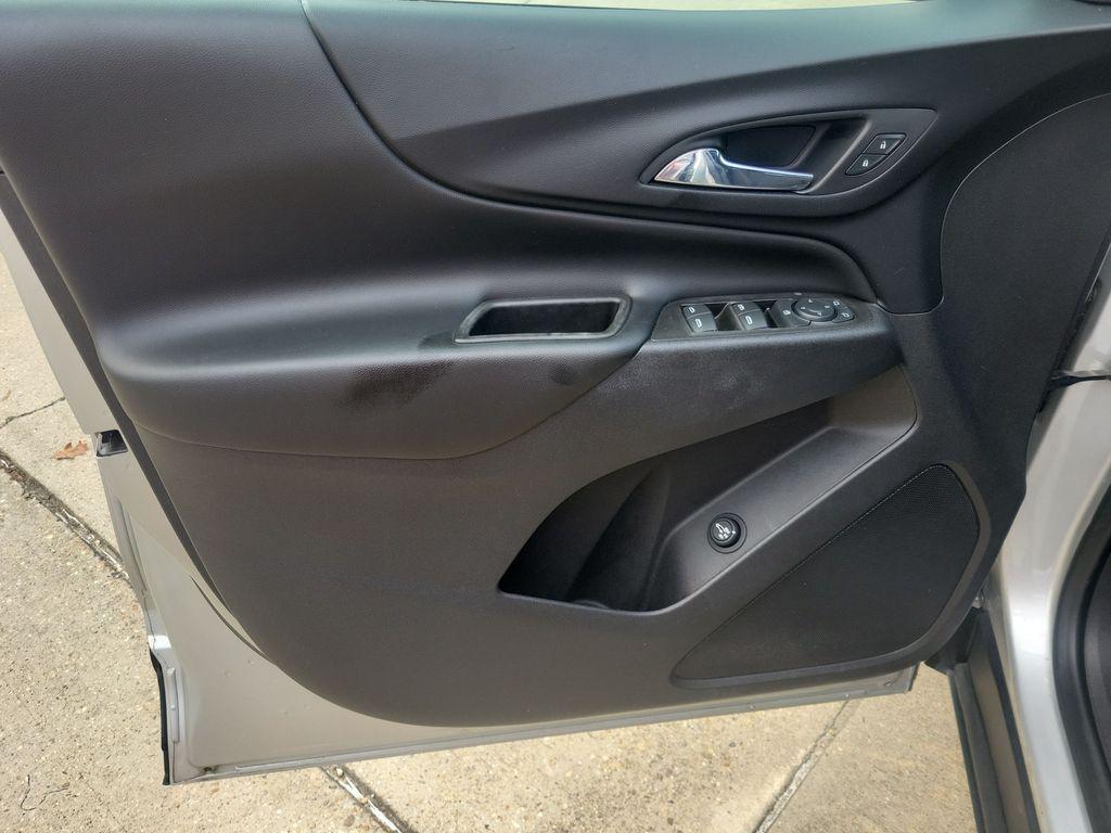 used 2020 Chevrolet Equinox car, priced at $12,572