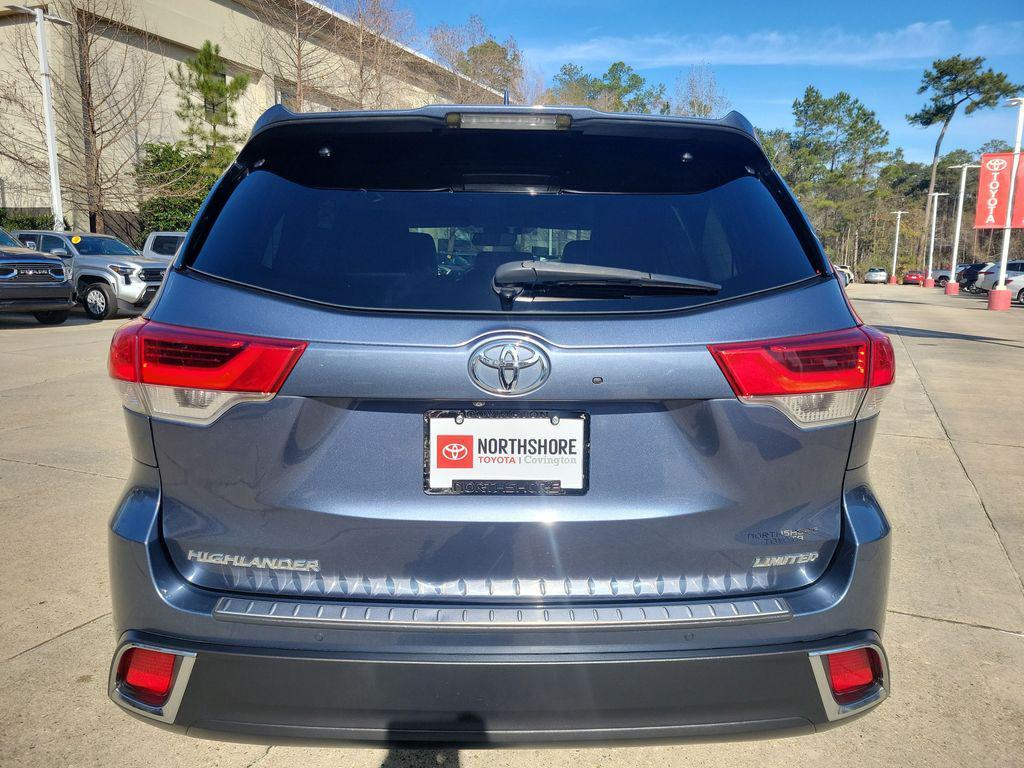 used 2018 Toyota Highlander car, priced at $21,247