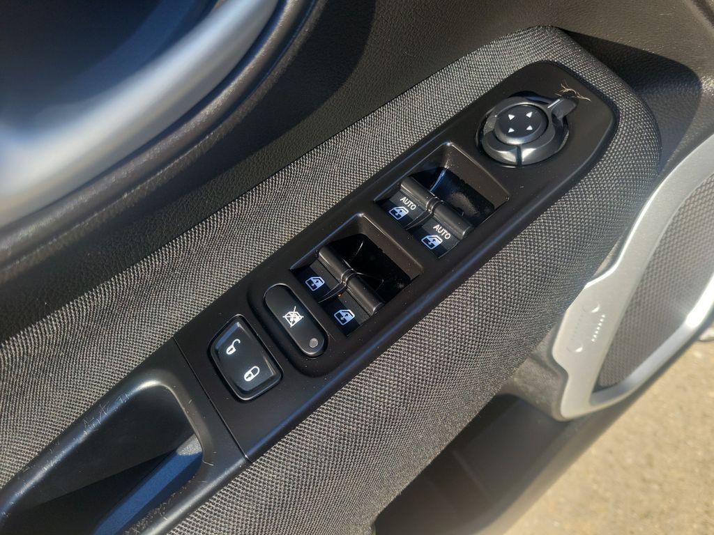 used 2020 Jeep Renegade car, priced at $14,950