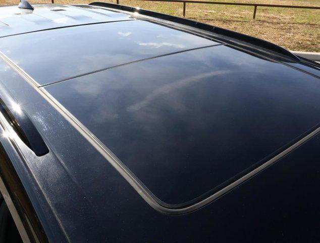 used 2023 Cadillac XT6 car, priced at $36,911