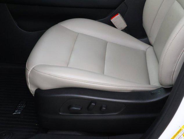 used 2023 Cadillac XT4 car, priced at $21,355