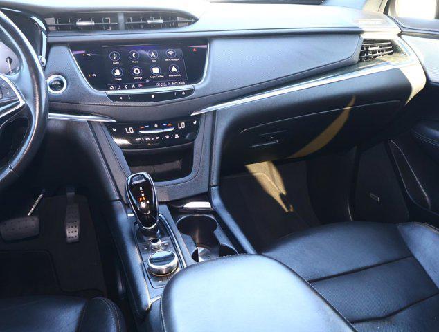 used 2021 Cadillac XT5 car, priced at $24,933