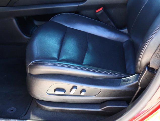 used 2021 Cadillac XT5 car, priced at $24,933