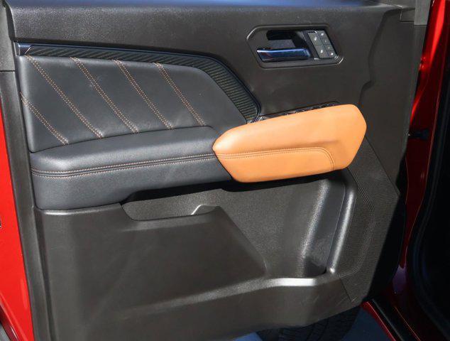 used 2024 GMC Canyon car, priced at $39,911