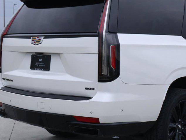 used 2022 Cadillac Escalade ESV car, priced at $59,688