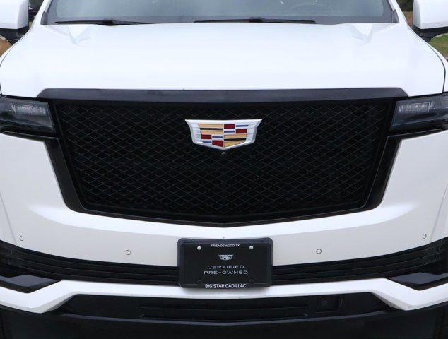 used 2022 Cadillac Escalade ESV car, priced at $59,688