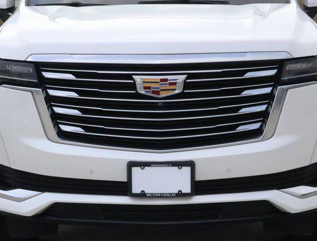 used 2022 Cadillac Escalade ESV car, priced at $55,999