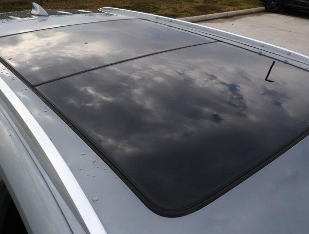 used 2024 Cadillac XT5 car, priced at $36,911