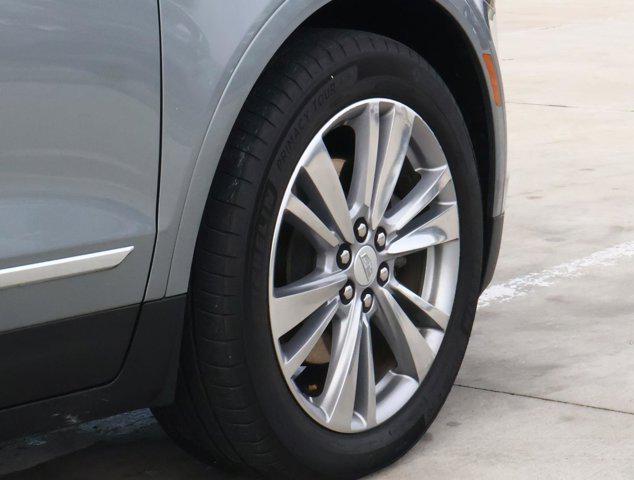 used 2024 Cadillac XT5 car, priced at $36,911