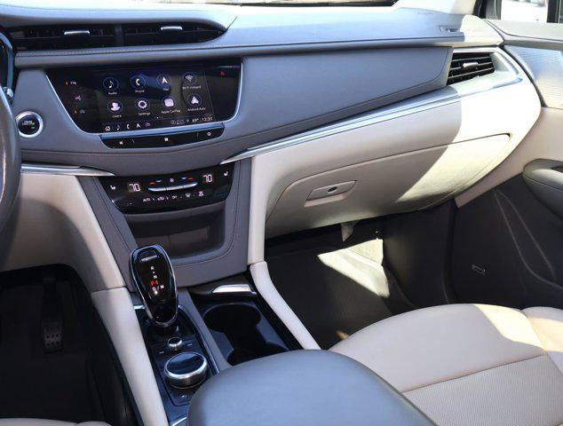 used 2021 Cadillac XT5 car, priced at $21,911