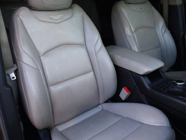 used 2022 Cadillac XT4 car, priced at $21,955