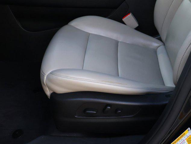 used 2022 Cadillac XT4 car, priced at $21,955