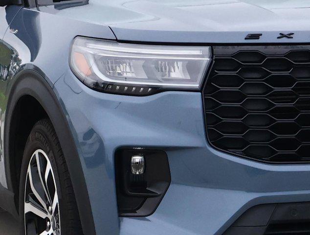 used 2025 Ford Explorer car, priced at $37,158