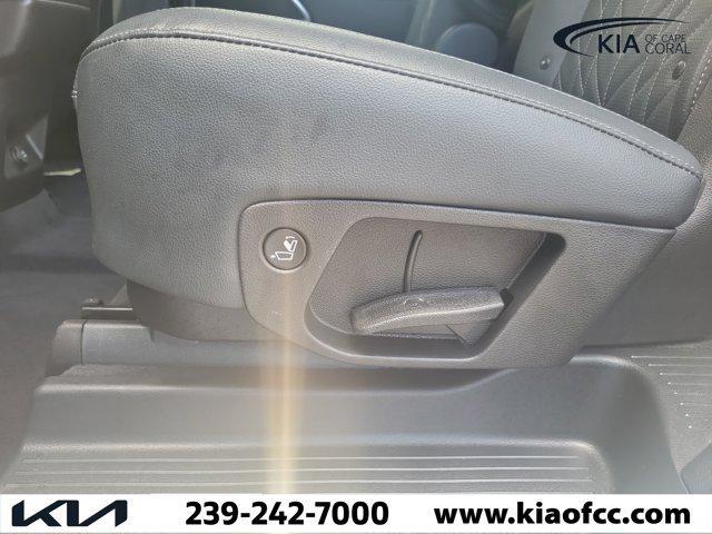 used 2023 Kia Telluride car, priced at $36,076