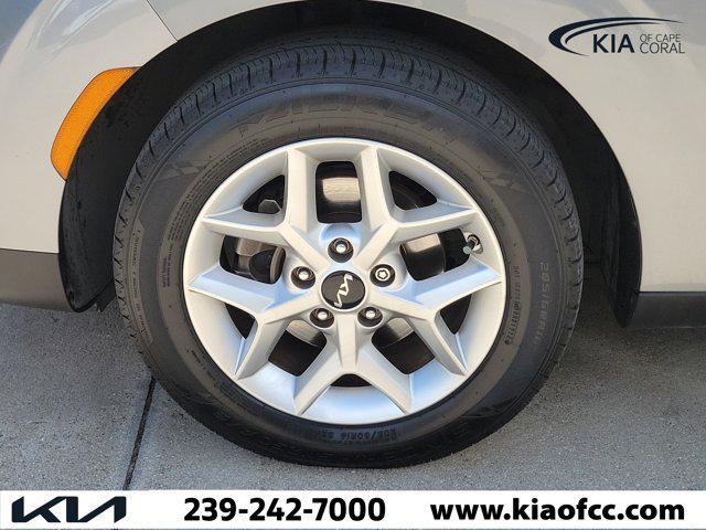 used 2022 Kia Soul car, priced at $15,464