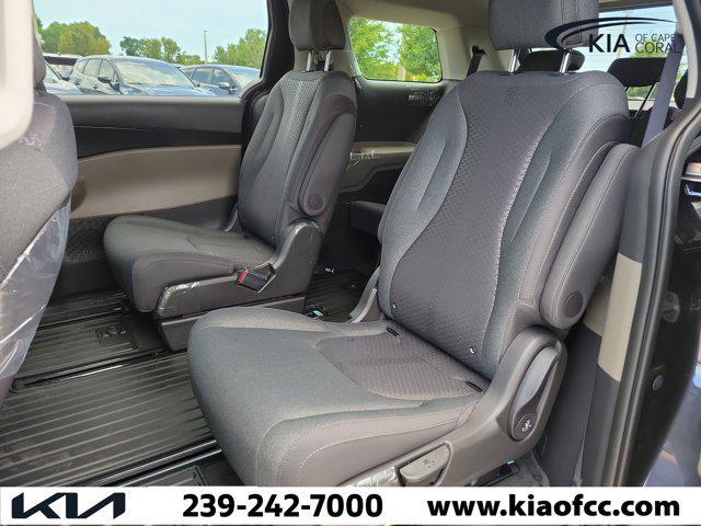 new 2026 Kia Carnival car