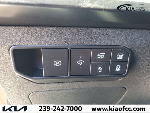 new 2026 Kia Carnival Hybrid car, priced at $48,681