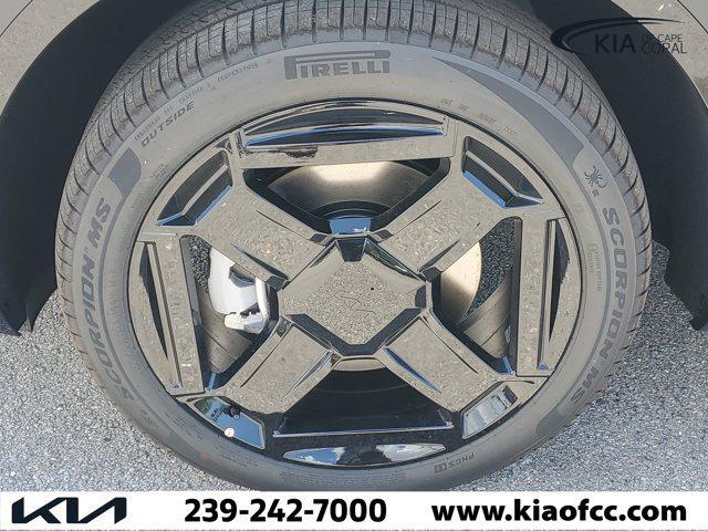 new 2026 Kia Carnival Hybrid car, priced at $48,681