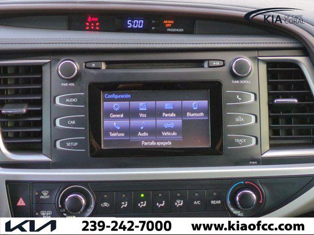 used 2019 Toyota Highlander car, priced at $17,579