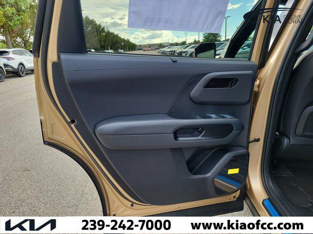 new 2027 Kia Telluride Hybrid car, priced at $56,267