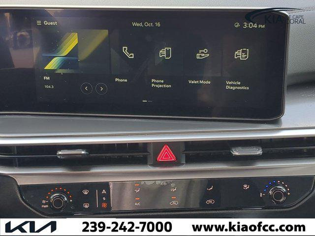 new 2025 Kia Sorento car, priced at $31,699