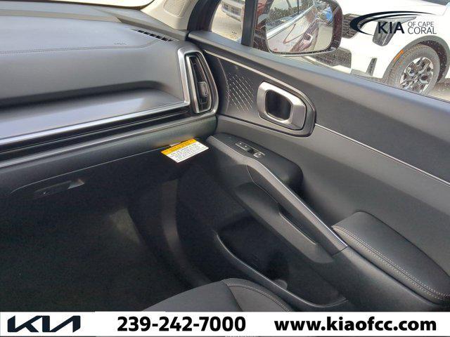 new 2025 Kia Sorento car, priced at $31,699