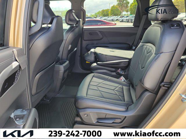 new 2027 Kia Telluride Hybrid car, priced at $58,260