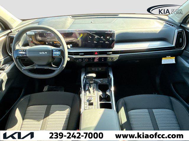 new 2026 Kia Sorento car, priced at $33,584