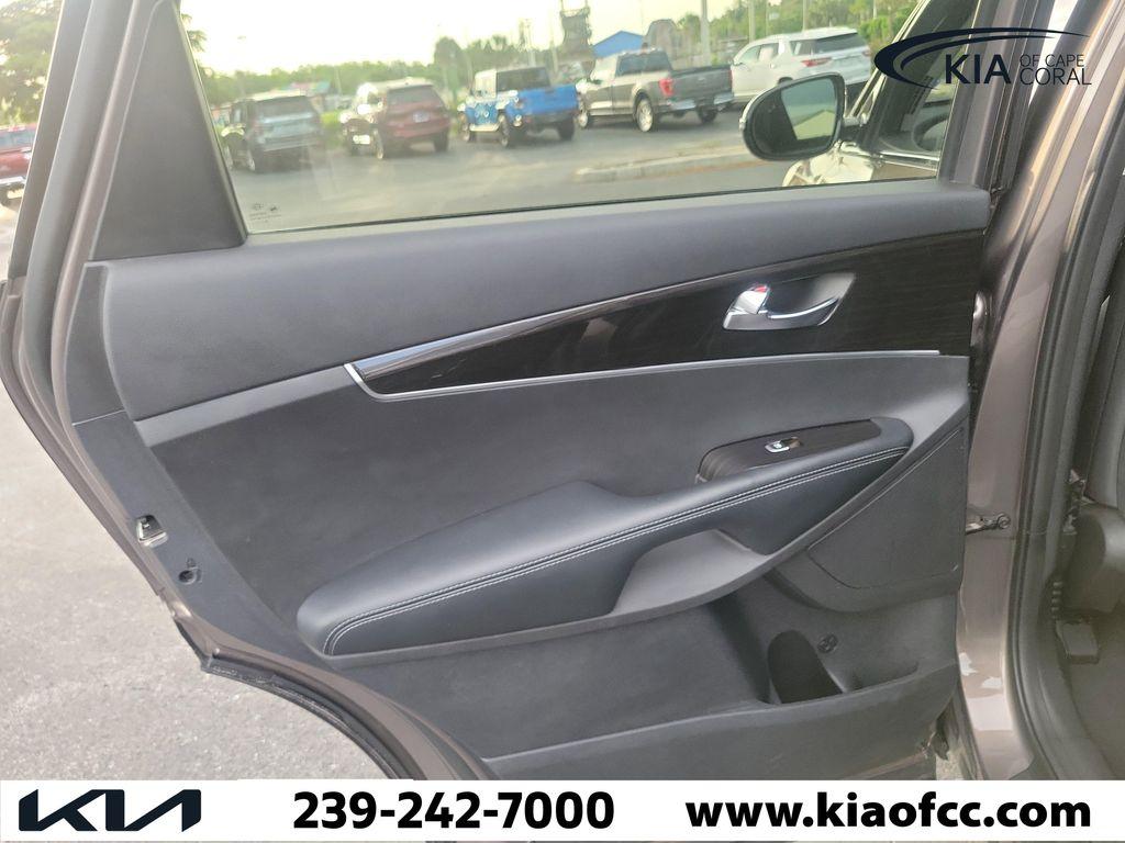 used 2019 Kia Sorento car, priced at $15,537
